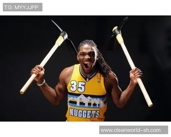 足球逆袭星途：从默默无闻到全球瞩目的传奇之路